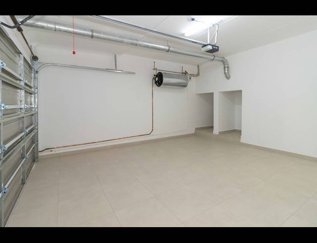 3 BEDROOM TOWNHOUSE TO LET IN SANDOWN